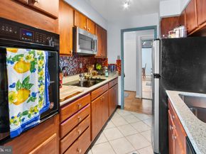 2501 Calvert Street NW 708, Washington DC 20008