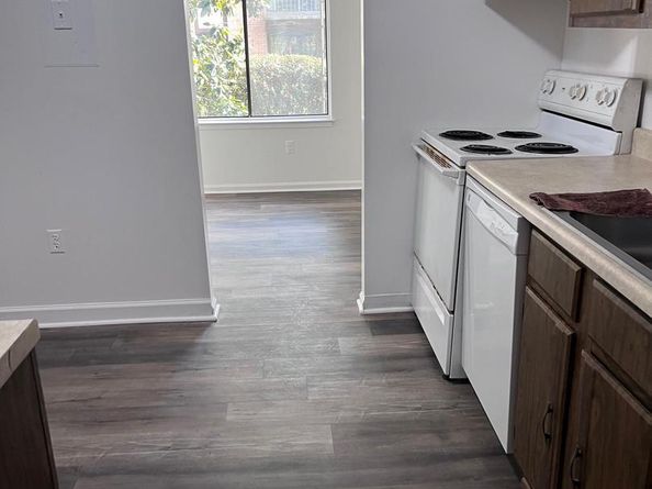 9710 Kingsbridge Drive 104, Fairfax VA 22031