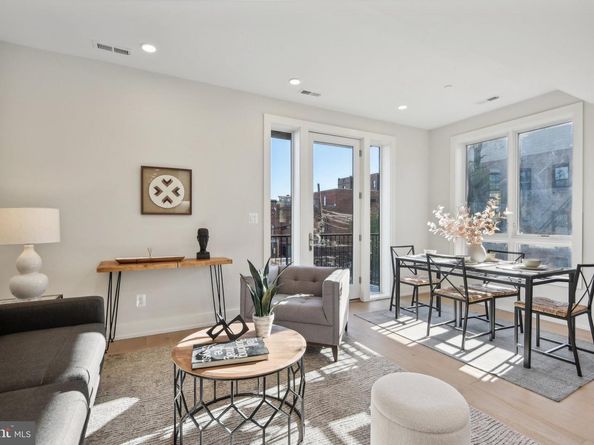 1748 Lanier Place NW 2, Washington DC 20009