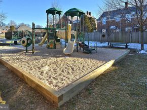 4204 36TH Street S A2, Arlington VA 22206