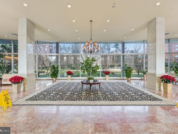 4201 Cathedral Avenue NW 905E, Washington DC 20016