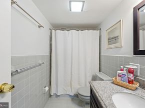 4201 Cathedral Avenue NW 905E, Washington DC 20016