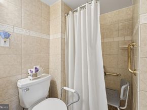 4201 Cathedral Avenue NW 905E, Washington DC 20016