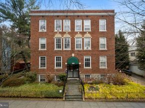 3039 Macomb Street NW 18, Washington DC 20008