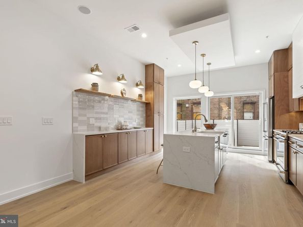 503 Winton Street, Philadelphia PA 19148