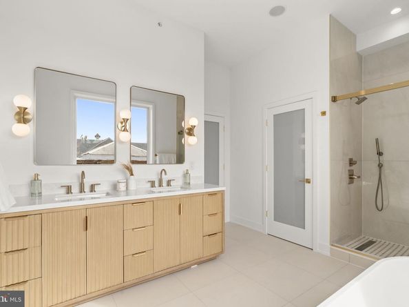 503 Winton Street, Philadelphia PA 19148