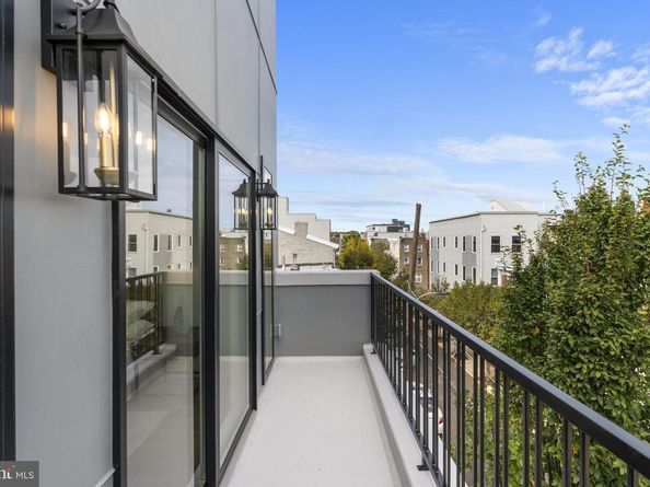 503 Winton Street, Philadelphia PA 19148