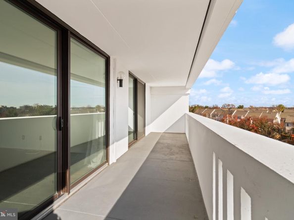 6101 Edsall Road 1209, Alexandria VA 22304