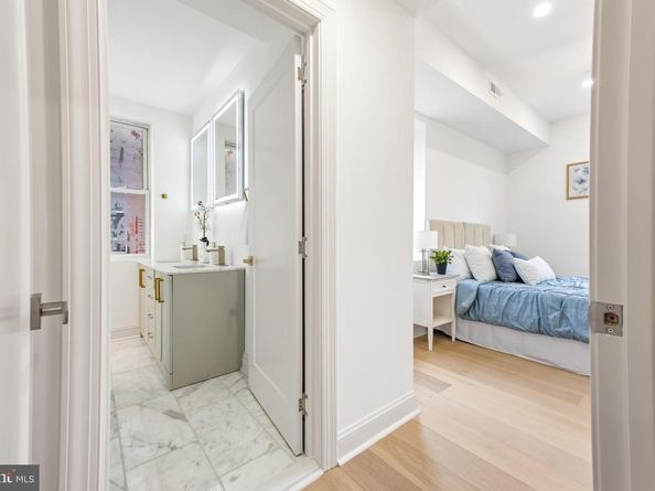 240 W Earlham Terrace, Philadelphia PA 19144