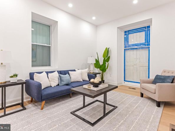 240 W Earlham Terrace, Philadelphia PA 19144