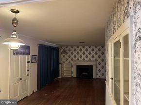 8917 Seneca Lane, Bethesda MD 20817