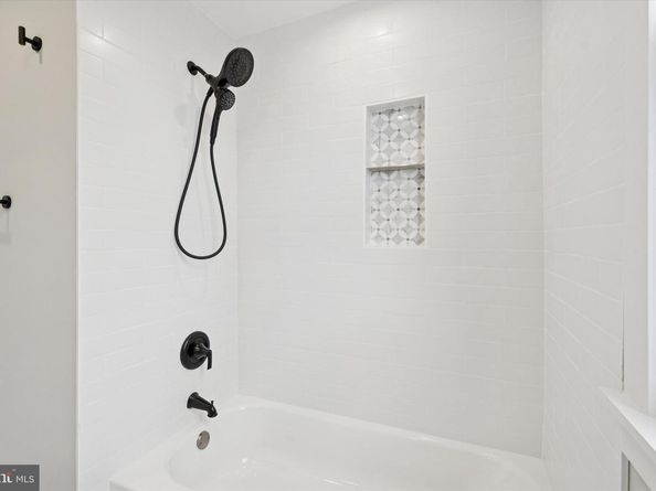 223 W Plumstead Avenue, Lansdowne PA 19050