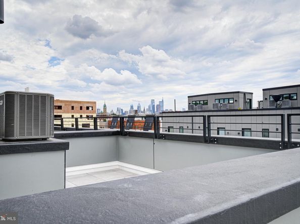 1746 N Hope Street, Philadelphia PA 19122