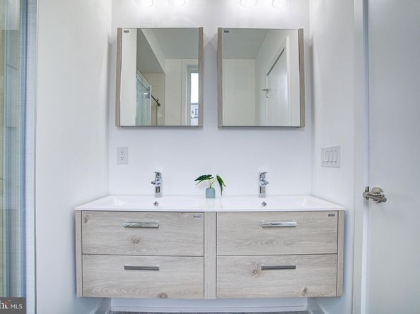 1746 N Hope Street, Philadelphia PA 19122