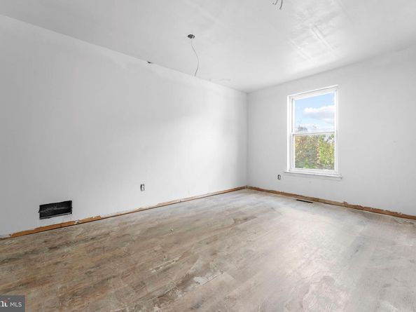 7713 Jason Place, Philadelphia PA 19153