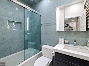 722 N 3rd Street, Philadelphia PA 19123