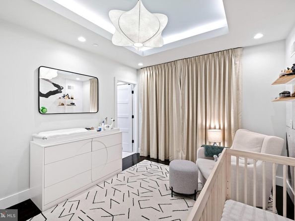 722 N 3rd Street, Philadelphia PA 19123