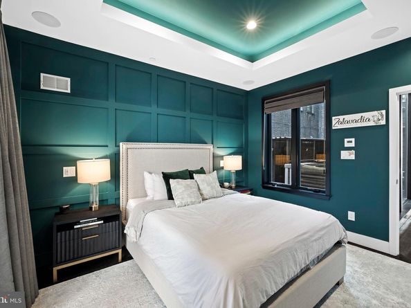 722 N 3rd Street, Philadelphia PA 19123