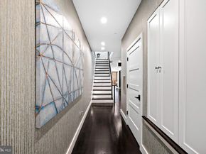 722 N 3rd Street, Philadelphia PA 19123