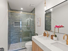 321 16TH Street NE, Washington DC 20002