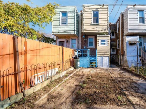 5650 N Lawrence Street, Philadelphia PA 19120