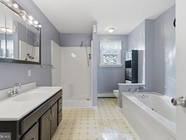 423 Harding, Feasterville Trevose PA 19053