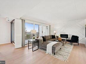 100 Roberts Lane 300, Alexandria VA 22314