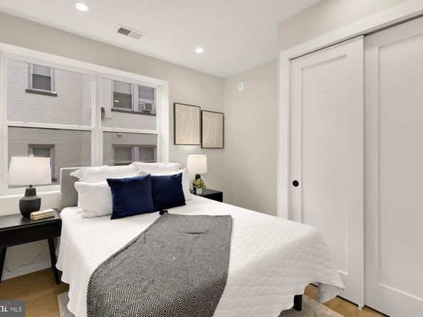 2606 41st Street NW 6, Washington DC 20007