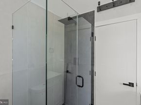 9319 Jackson Street, Philadelphia PA 19114