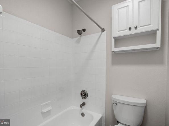 1570 Spring Gate Drive 7406, Mclean VA 22102