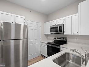 1570 Spring Gate Drive 7406, Mclean VA 22102