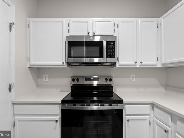 1570 Spring Gate Drive 7406, Mclean VA 22102