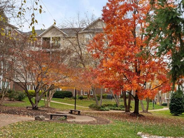 1570 Spring Gate Drive 7406, Mclean VA 22102