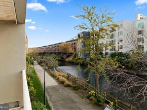 2 Leverington 24, Philadelphia PA 19127