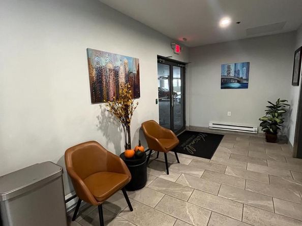 2 Leverington 24, Philadelphia PA 19127