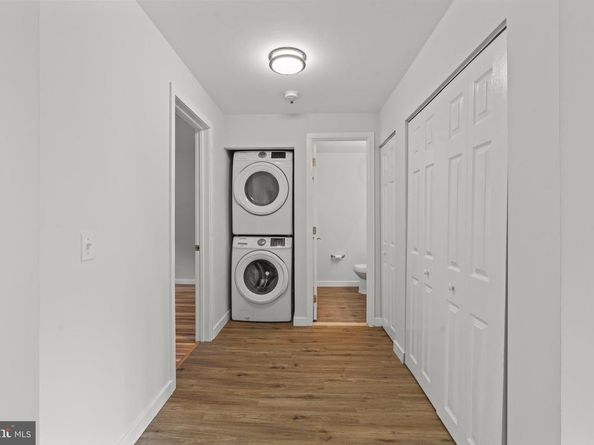 2 Leverington 24, Philadelphia PA 19127