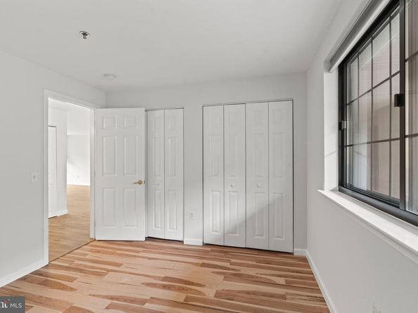 2 Leverington 24, Philadelphia PA 19127