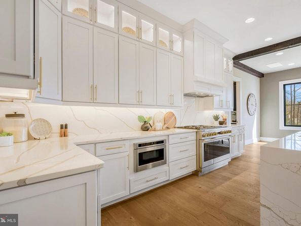 1321 Hunter Mill Road, Vienna VA 22182