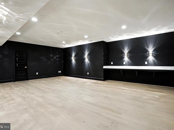 1321 Hunter Mill Road, Vienna VA 22182