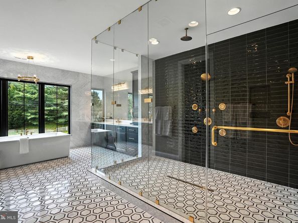 1321 Hunter Mill Road, Vienna VA 22182