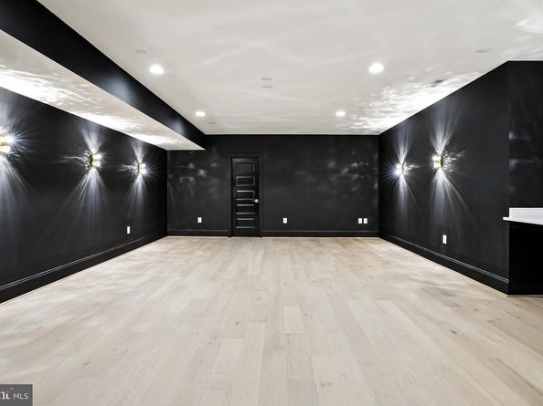 1321 Hunter Mill Road, Vienna VA 22182