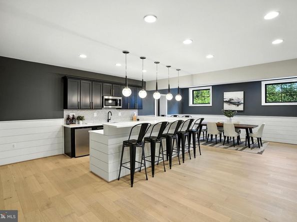 1321 Hunter Mill Road, Vienna VA 22182