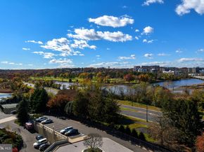 1250 S Washington Street 816, Alexandria VA 22314