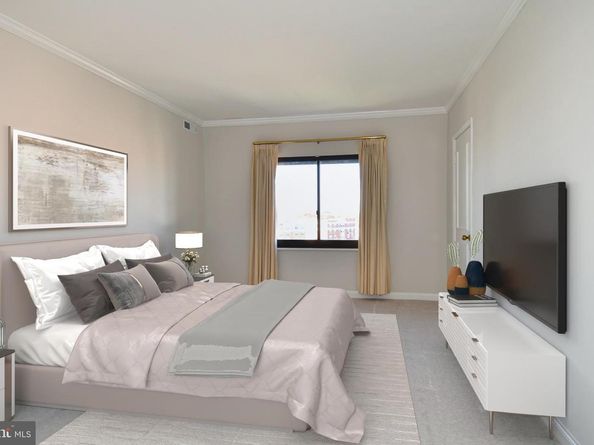 1250 S Washington Street 816, Alexandria VA 22314