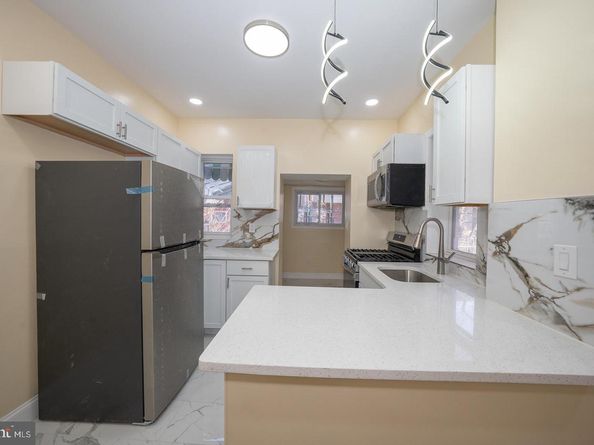 150 N Robinson Street, Philadelphia PA 19139