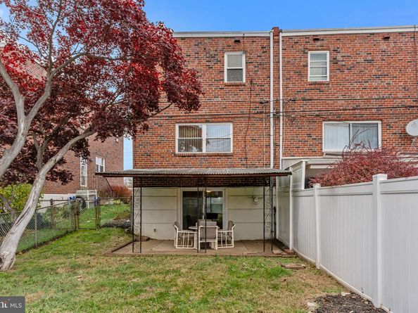 1108 Surrey Road, Philadelphia PA 19115