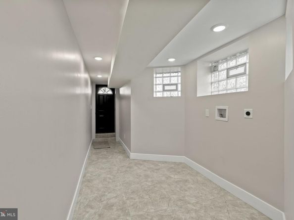 911 E Rittenhouse Street, Philadelphia PA 19138