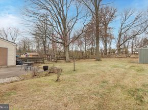 631 Whittier Drive, Warminster PA 18974