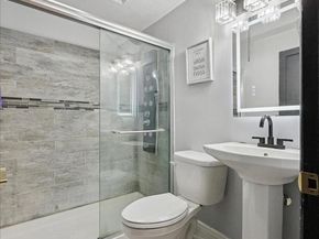 71 S Brighton Avenue, Upper Darby PA 19082