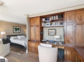 1326 Spruce Street 30023004, Philadelphia PA 19107